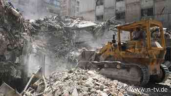 Opferzahl steigt auf 16: Bundesregierung bewertet Angriff auf Damaskus nicht