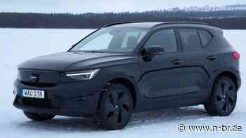 Zum neuen Modelljahr: Volvo EX40/EC40 - mehr Power, schwarzer Look