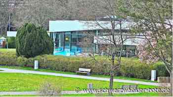 Therme in Bad Herrenalb: Restaurant grenzt an   Saunabereich an