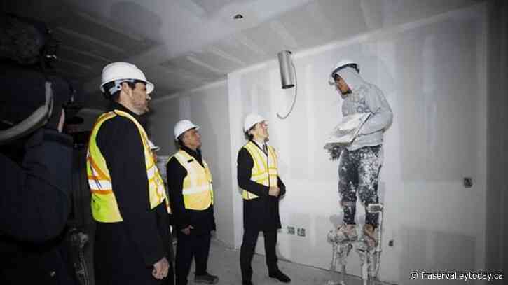 Federal budget to include more money for apartment construction loans