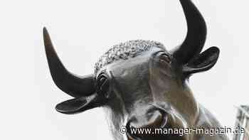 Börse: Dax schließt nach Inflationsdaten fest, Aktien von Commerzbank, BMW, Porsche und Chemiewerte gefragt