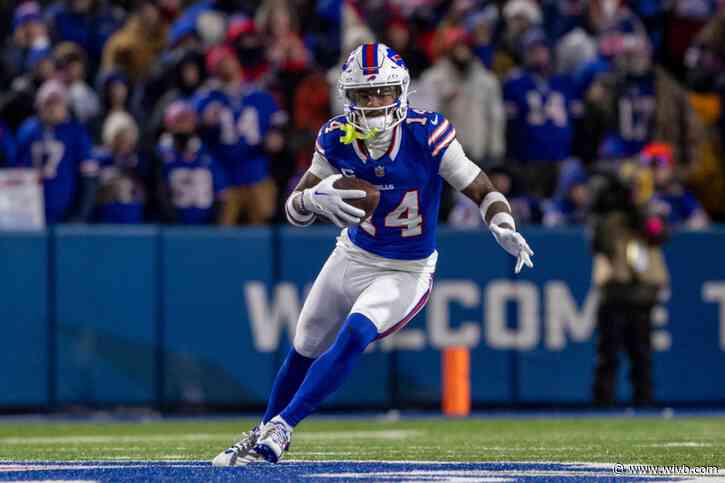 Bills trade WR Stefon Diggs to Texans