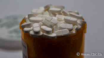 Sask. pilot program training pharmacists to prescribe medications