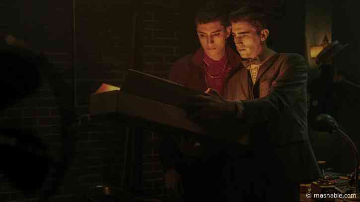 Netflix's 'Dead Boy Detectives' trailer brings Neil Gaiman's paranormal comics to life