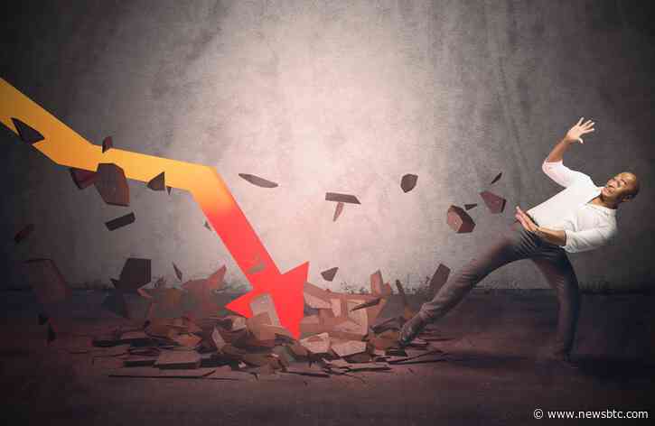 Bitcoin Price Could Struggle And Continue Lower – Here’s Why