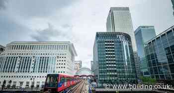 Buckingham collapse delays DLR job