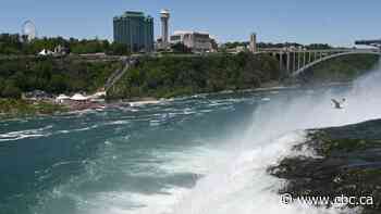 Police ID man whose body travelled 240 km in Niagara waters, starting in 1990