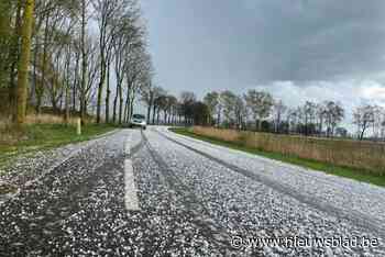 Hagelbui tovert weg Bocholt-Weert om tot schaatsbaan