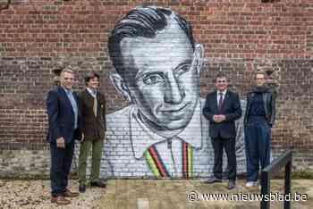 ‘IJzeren Briek’ wordt exact twintig jaar na zijn overlijden geëerd met portret op Koppenmuur
