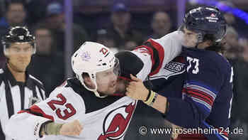 Wegen offener Rechnung? Irre Massenschlägerei bei NHL-Spiel – nur zwei Sekunden nach Spielbeginn