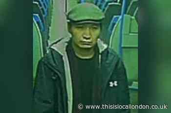 Man masturbates on Thameslink between Tooting and Herne Hill