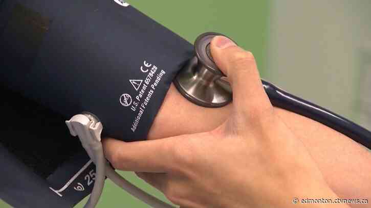 Rural doctors in Alberta eligible for $24K to $40K in funding from the province