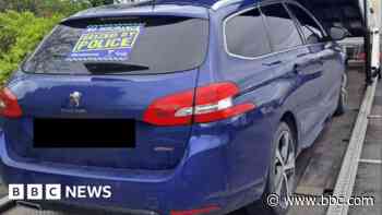 Police take 100 off the road in insurance crackdown