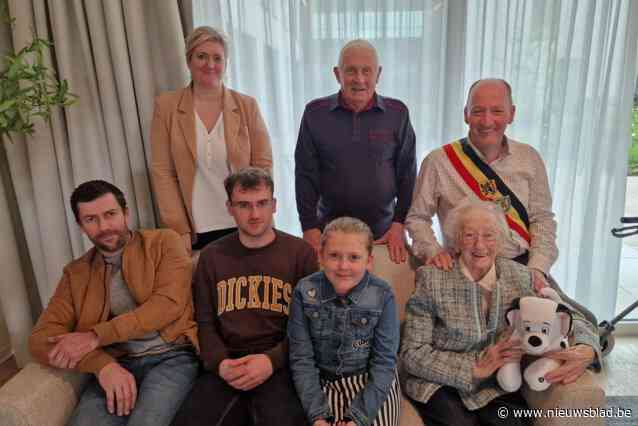 Anna is 101 en krijgt 60 dalmatiërs als cadeau