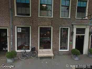 Brandweer met gepaste spoed naar de Hoogstraat in Abcoude vanwege waarnemen gaslucht