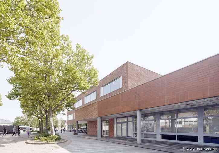 Überdämpft und ohne Türen
 - Revitalisierung einer Gesamtschule in Gießen von Lamott.Lamott Architekten