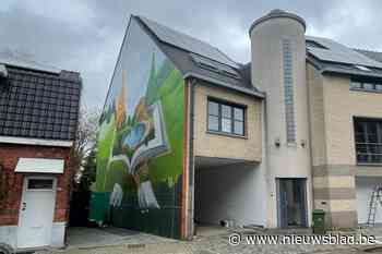 Graffiti verwijst naar rijke geschiedenis van uitgeverij Clavis in Runkst