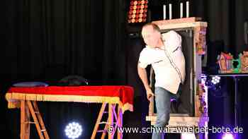 Mr. Joy in Haiterbach: Schwebende Jungfrau und Jonglage