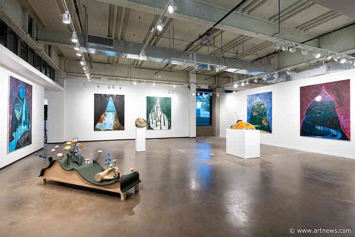 Best Booths at the 2024 Dallas Art Fair, where High Meets Low and Elegance is Simplicity