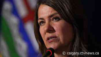 Premier Smith helps announce funding for Brooks school project