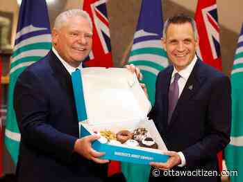 City of Ottawa gets $37.5M cheque for 'substantial progress' on home building pledge