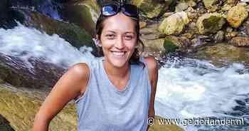 28-jarige Griekse vroeg om bescherming maar kreeg dat niet, voor politiebureau werd ze door ex vermoord