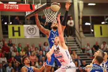 Cale bezorgt Limburg United in slotseconden de overwinning tegen Groningen