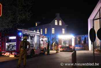 Microgolfoven vat vuur in restaurant De Koolputten