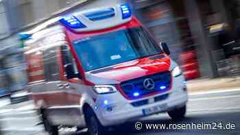 Gruppe von Jugendlichen verunglückt mit Wohnanhänger: Teenager (16) tot - 15-Jähriger am Steuer