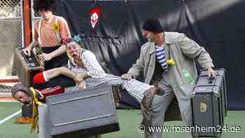 Oberbergkirchener Stefan Knoll unterstützt „Clowns ohne Grenzen“ – und hofft auf Spenden