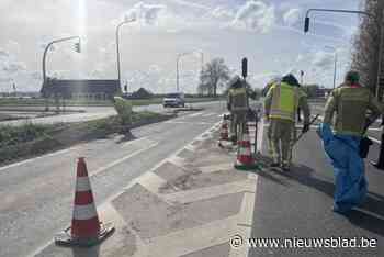 Voorsorteerstrook nog heel het weekend afgesloten na ongeval met vrachtwagen