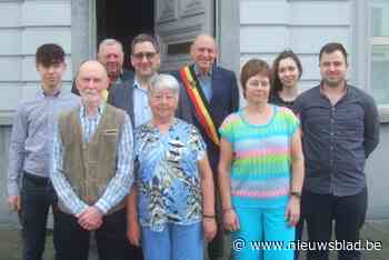 Cupido had schaatsen aan en schoot op Lea en Frank