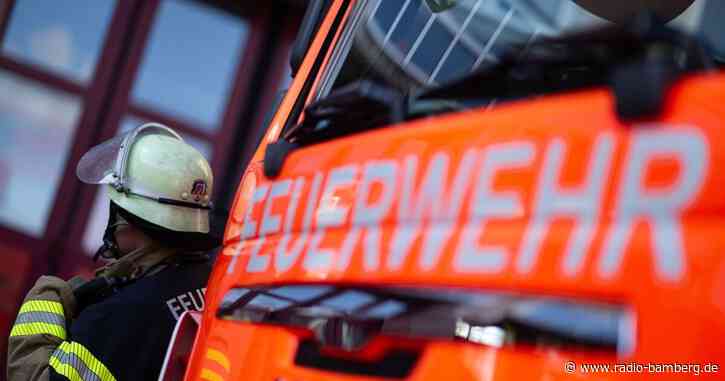 Ein Schwerverletzter bei Brand in Mehrfamilienhaus