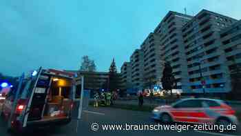 Feuerwehr-Großeinsatz in Wolfsburg: Hochhaus-Bewohner verletzt