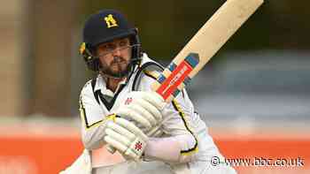 Barnard helps give Bears edge over Worcestershire