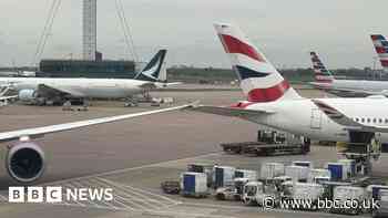 Planes in minor collision at Heathrow Airport