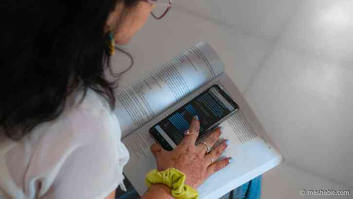 27 of the best AI and ChatGPT courses you can take online for free