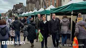 Teenage market to set up stall in three towns
