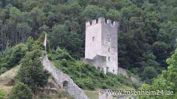 Die weiße Frau von der Burgruine Falkenstein und der Schatz in der Rachelburg