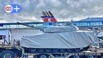 Panzer mit neuem Mantel auf dem Schwedenkai in Kiel