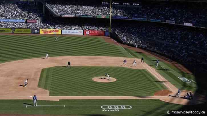 Stanton hits tiebreaking grand slam, Yankees beat Blue Jays 8-3 for eighth win in 10 games