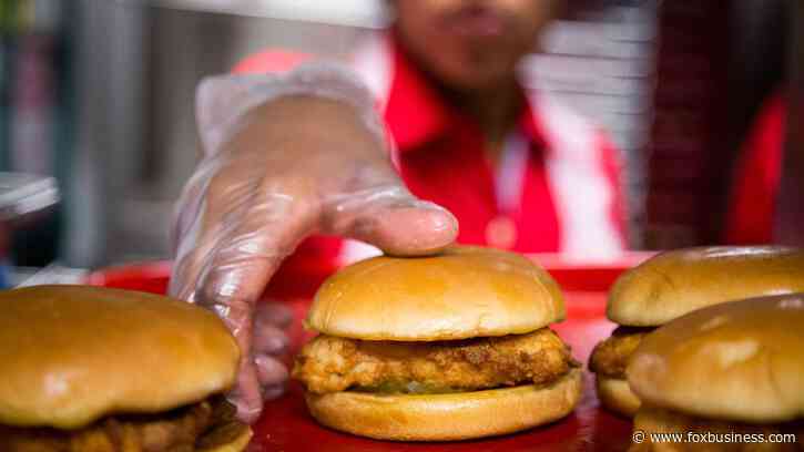 These 5 popular fast-food chains went out of business, but why?