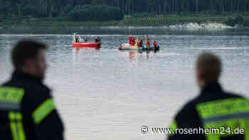 Drama an Badeweiher in Bayern – Schwimmer (†33) tot aus Wasser geborgen
