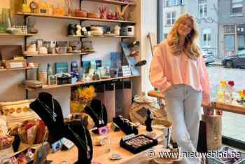 In giftshop Et Cetera brengt Zara eigen juwelen samen met werk van andere lokale creatievelingen