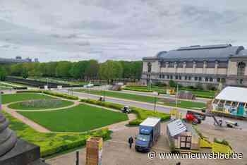 Zuilengalerij van triomfboog Jubelpark open voor publiek: “Genieten van een glas met  prachtig zicht op het park”
