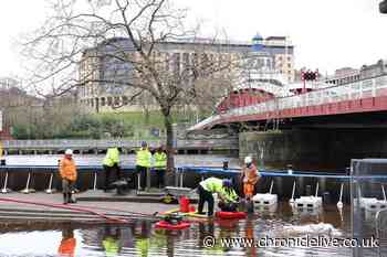 Quayside flood risk LIVE - Barriers up by River Tyne as river looks close to bursting its banks