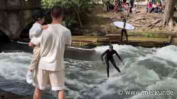 Hätten Sie ihn erkannt? Ehemaliger Bayern-Star besucht Münchner Hotspot