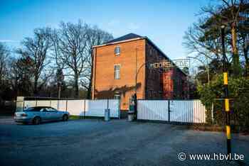 Asielcentrum Leopoldsburg blijft nog jaar langer open: “Geen gemakkelijke beslissing”
