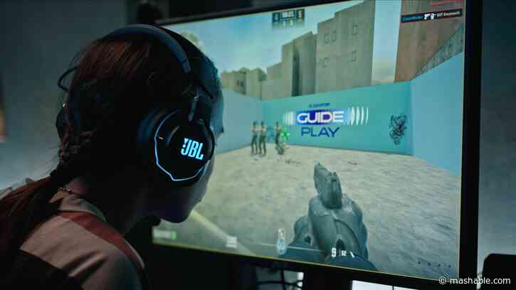 People with low vision can more easily play 'Counter Strike 2' with JBL's free software