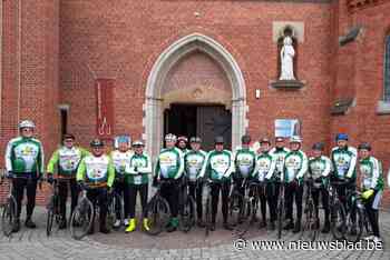 Lovendegemse wielertoeristen gezegend in Belzele